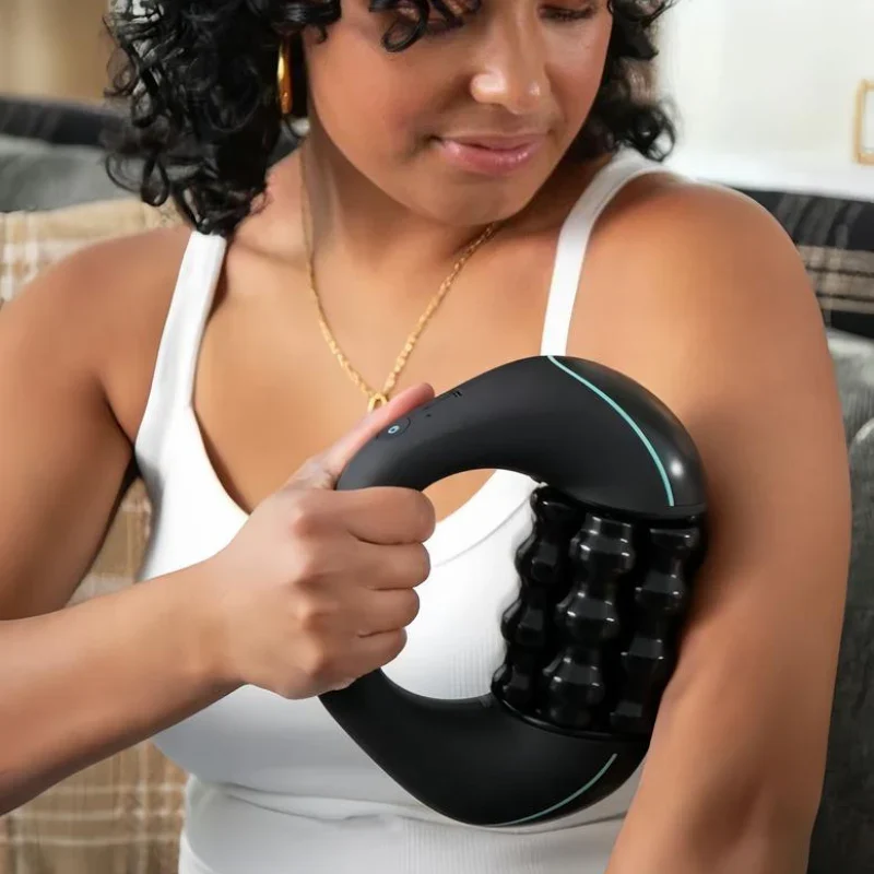 SculptRoll™ - The smart massager that smooths, firms and contours your figure
